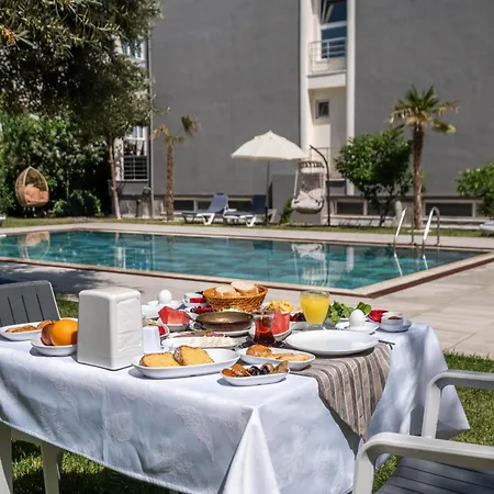 Hotel Platanus